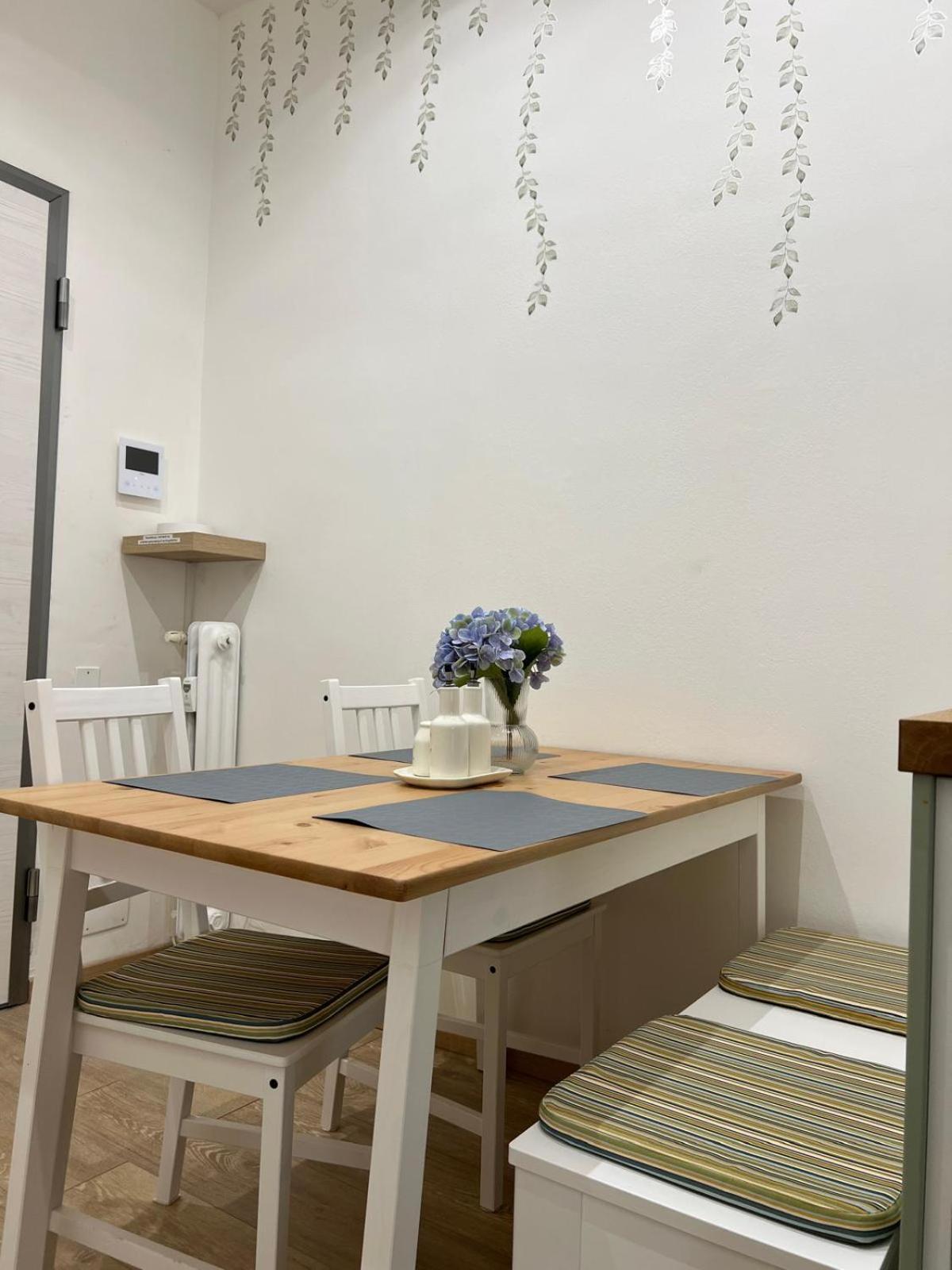 Orchidea Apartment โมดินา ภายนอก รูปภาพ